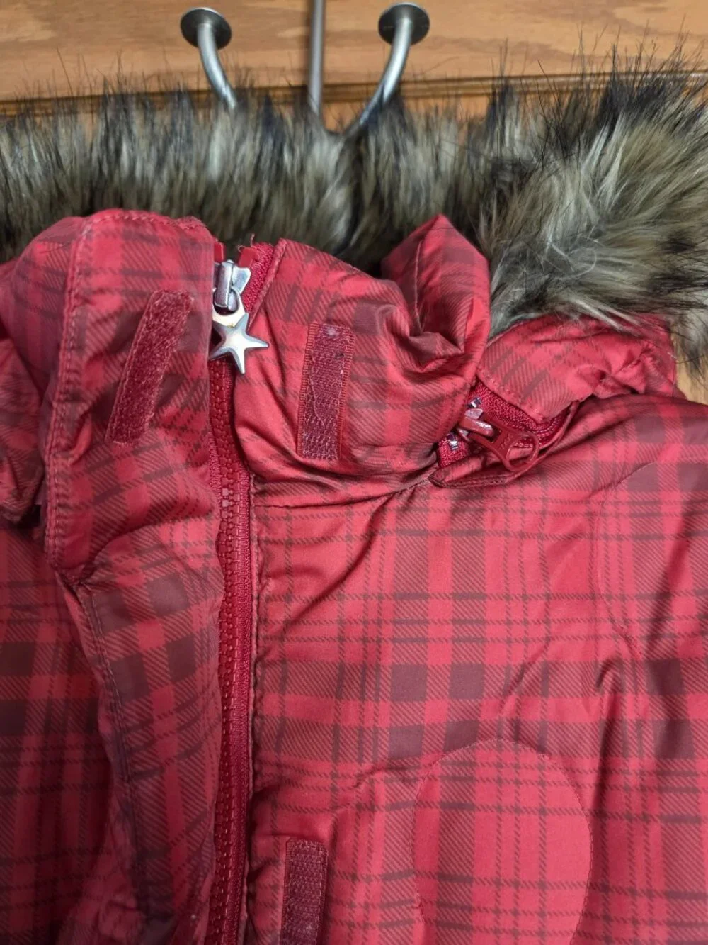 Jonathan Stone Red Plaid Winter Puffer Jacket Girls Large 14/16